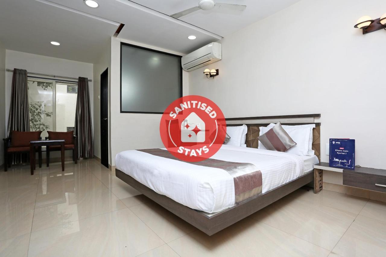 Townhouse Oak Hotel The Sudesh Rāipur Buitenkant foto