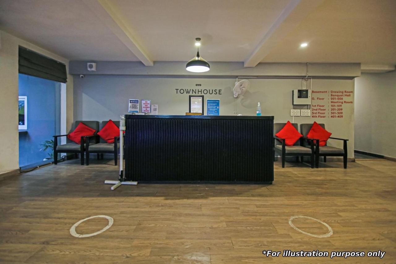 Townhouse Oak Hotel The Sudesh Rāipur Buitenkant foto