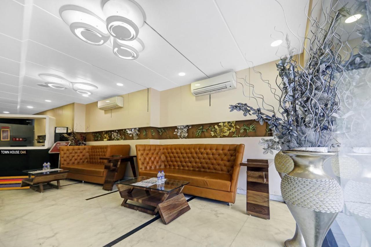Townhouse Oak Hotel The Sudesh Rāipur Buitenkant foto