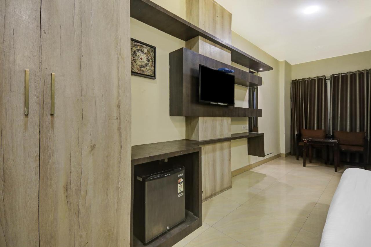 Townhouse Oak Hotel The Sudesh Rāipur Buitenkant foto