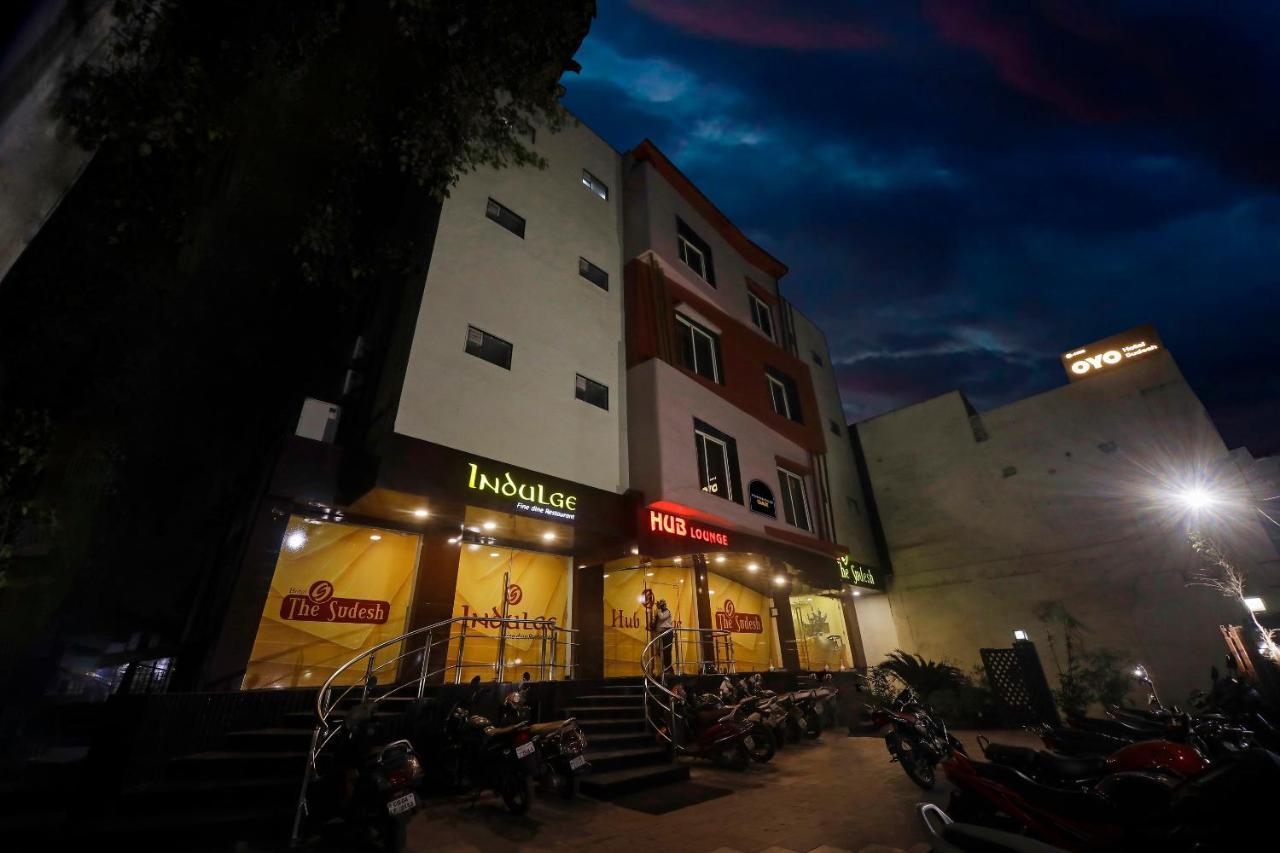 Townhouse Oak Hotel The Sudesh Rāipur Buitenkant foto