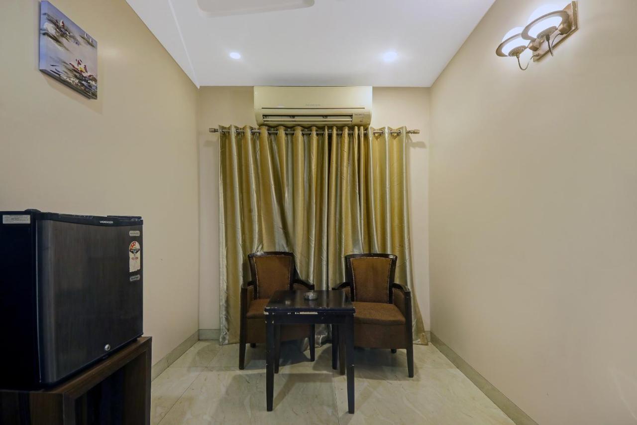 Townhouse Oak Hotel The Sudesh Rāipur Buitenkant foto